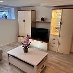 아파트 Souterrainwohnung Zwischen Hamburg Und Ostsee 바트올데스뢰