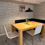 Souterrainwohnung Zwischen Hamburg Und Ostsee 아파트 *